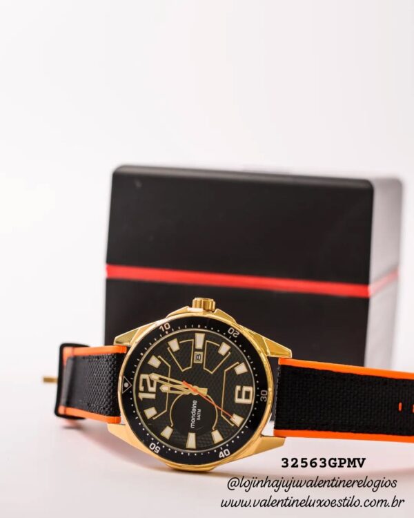 Relógio Masculino Mondaine Pulseira de Silicone e Nylon Dourado Referência: 32563GPMVDI1